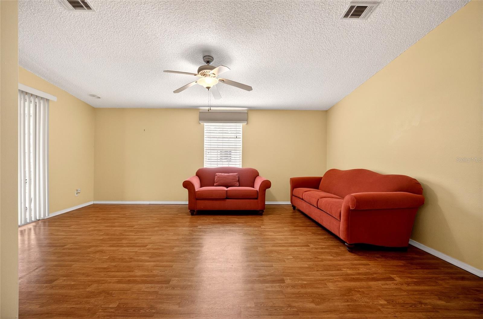 1222 ZAPATA PLACE, LADY LAKE, FL, 32159