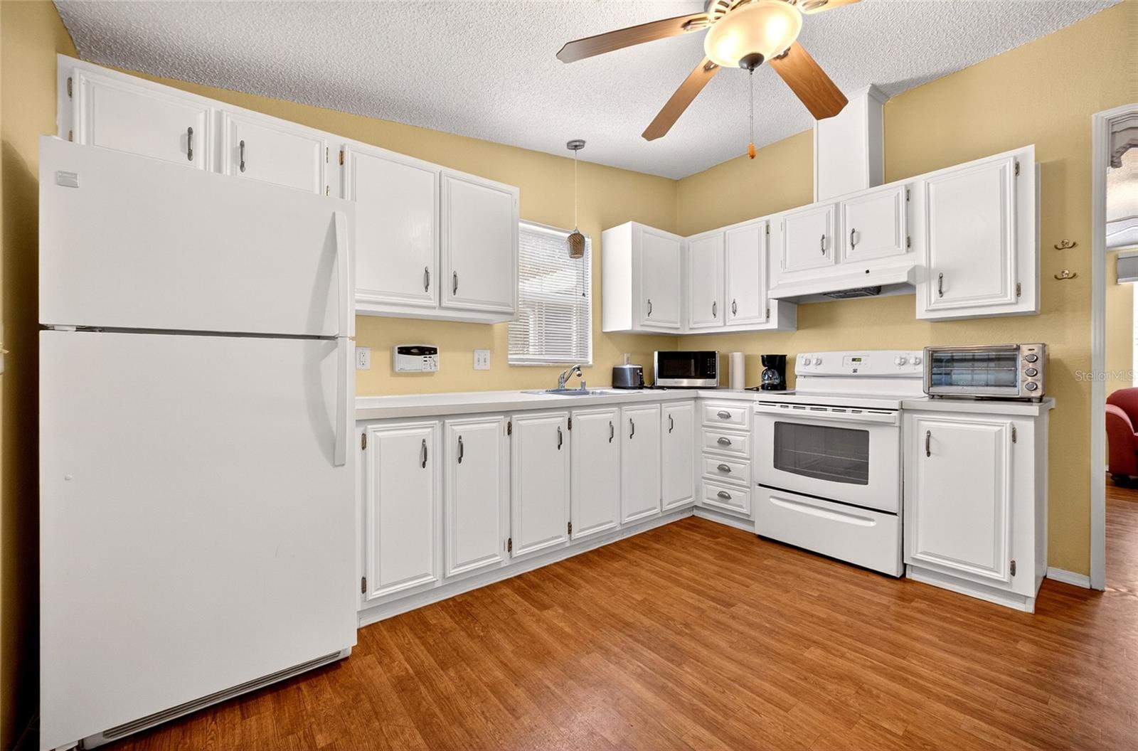 1222 ZAPATA PLACE, LADY LAKE, FL, 32159