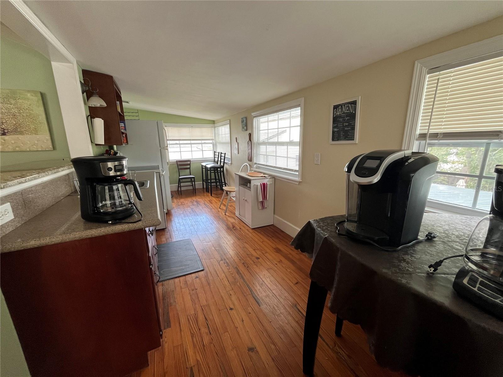 1412 36TH AVE N, ST PETERSBURG, FL, 33704