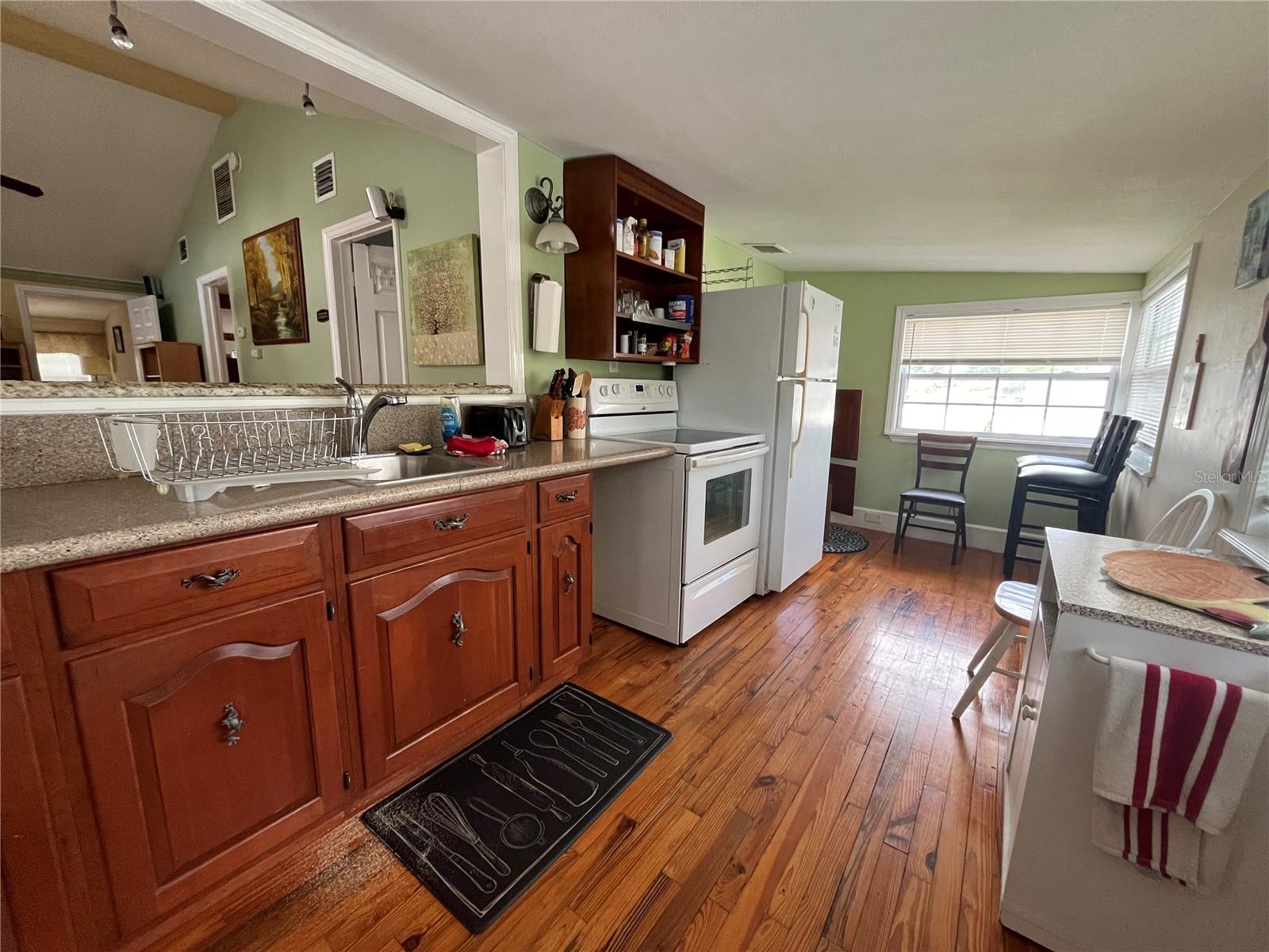 1412 36TH AVE N, ST PETERSBURG, FL, 33704