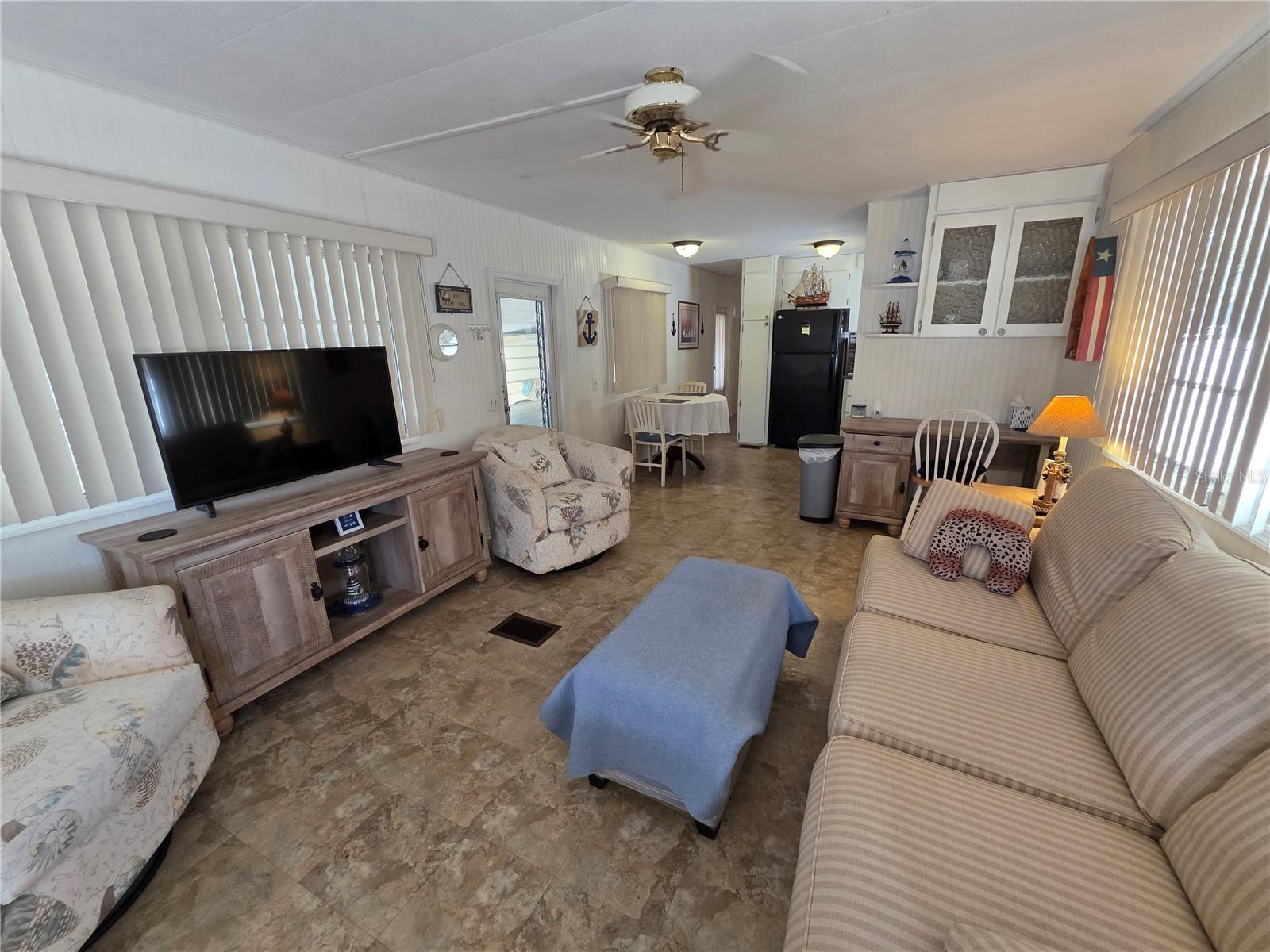 1110 49TH AVE DR W, BRADENTON, FL, 34207