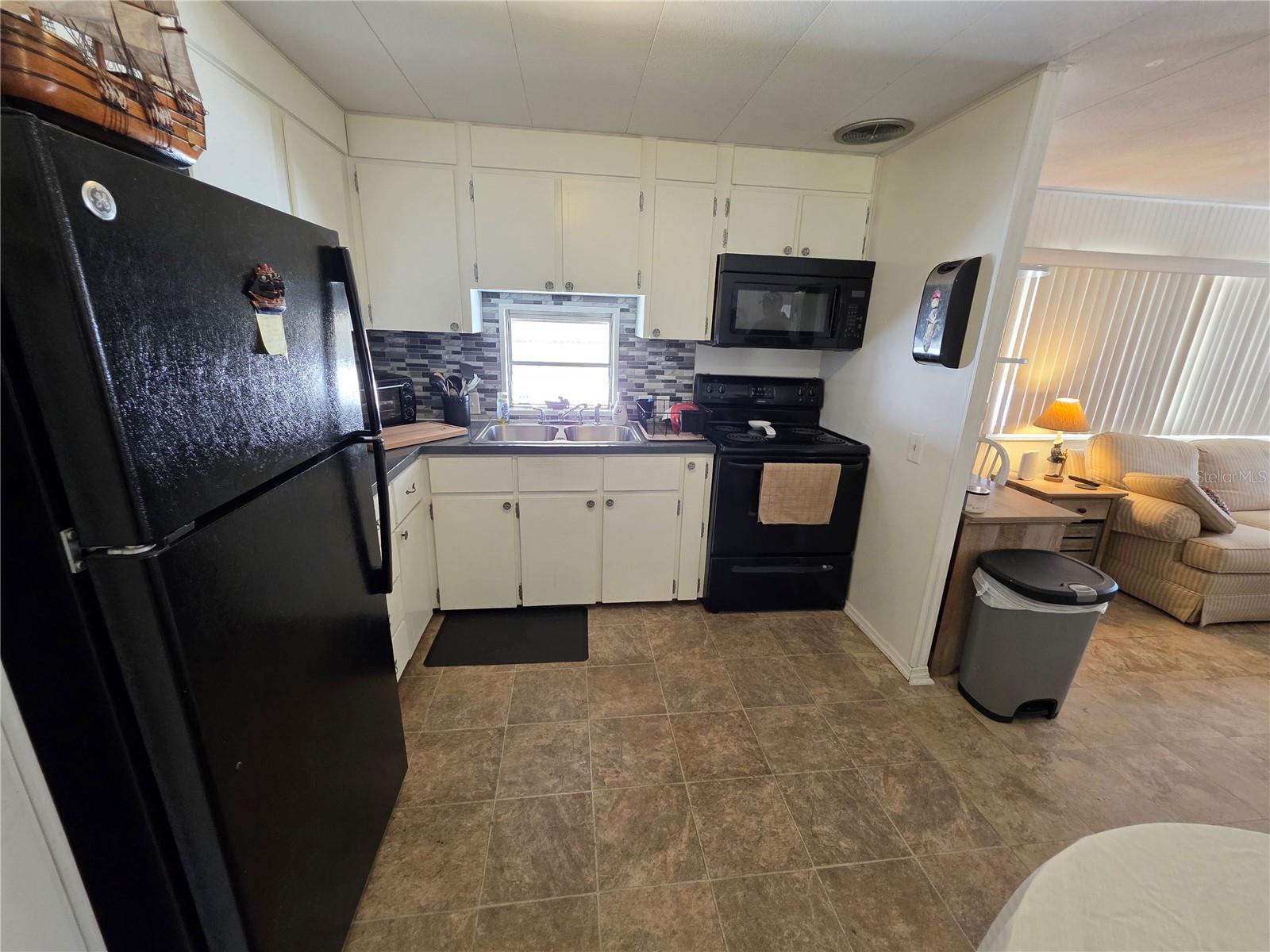 1110 49TH AVE DR W, BRADENTON, FL, 34207