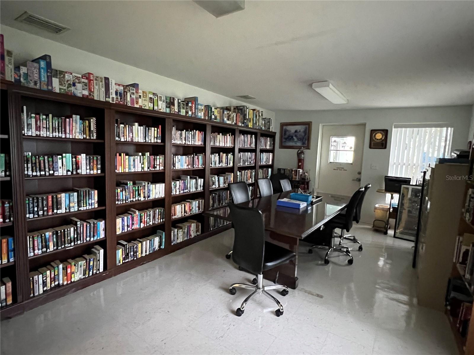 1110 49TH AVE DR W, BRADENTON, FL, 34207