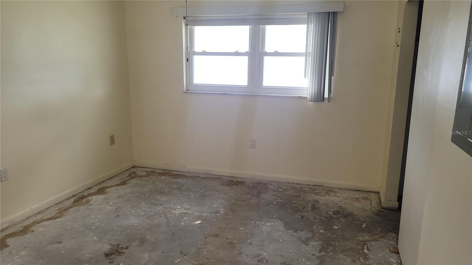 9850 LILY ST N #117, PINELLAS PARK, FL, 33782