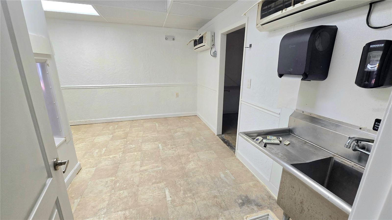530 US-41-BYP #20-21A, VENICE, FL, 34285