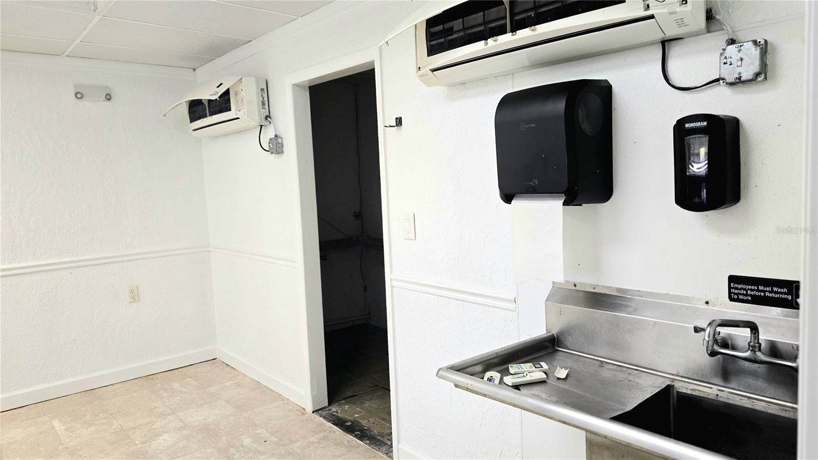 530 US-41-BYP #20-21A, VENICE, FL, 34285