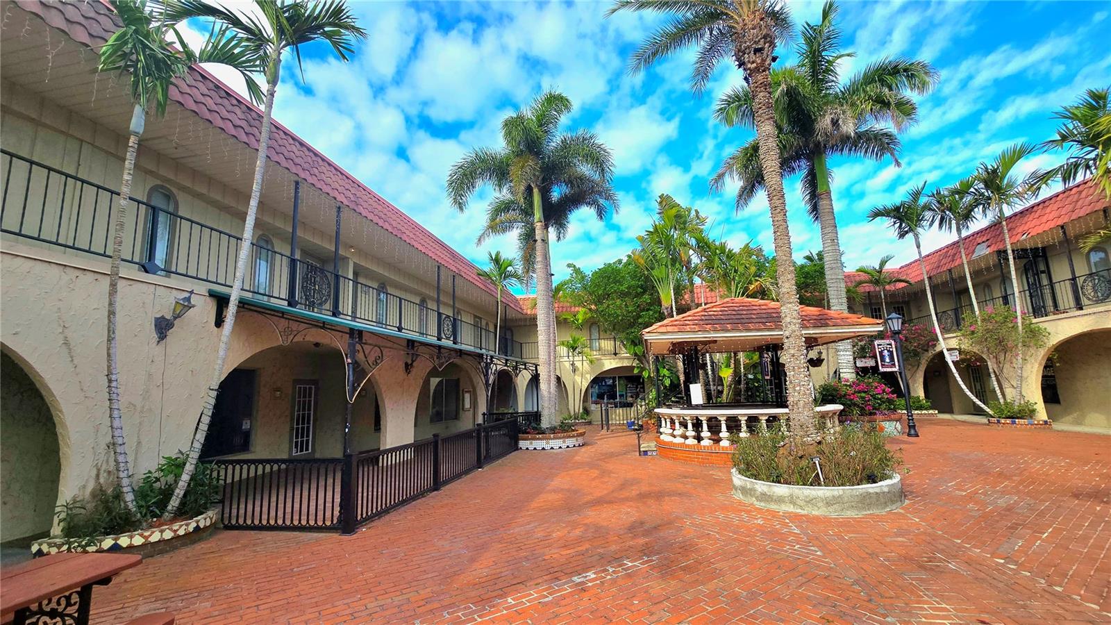 530 US-41-BYP #20-21A, VENICE, FL, 34285