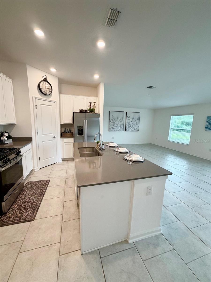 9347 REVERE AVE, LEESBURG, FL, 34788