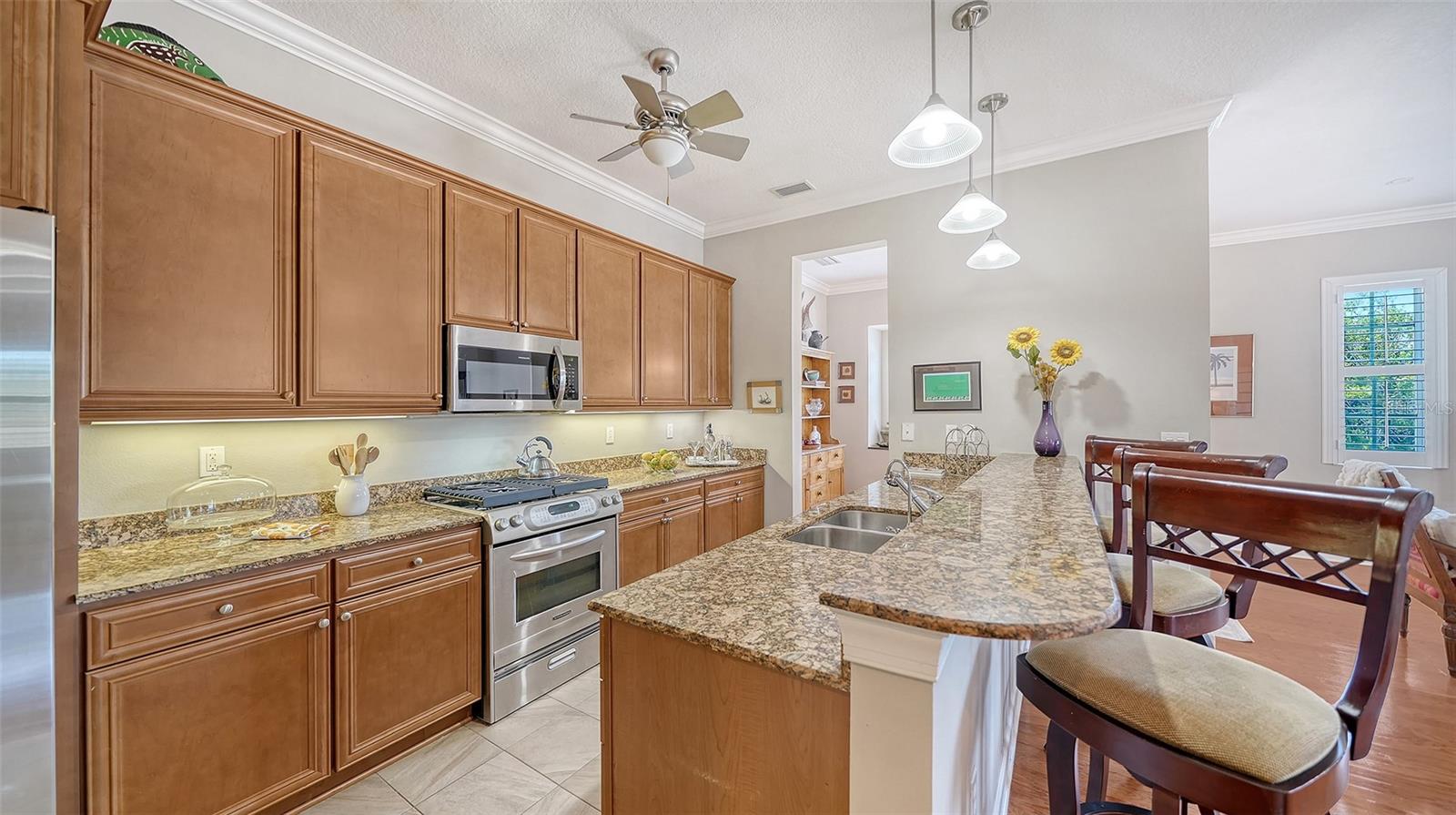 357 TIERRA MAR LN #5, SARASOTA, FL, 34242