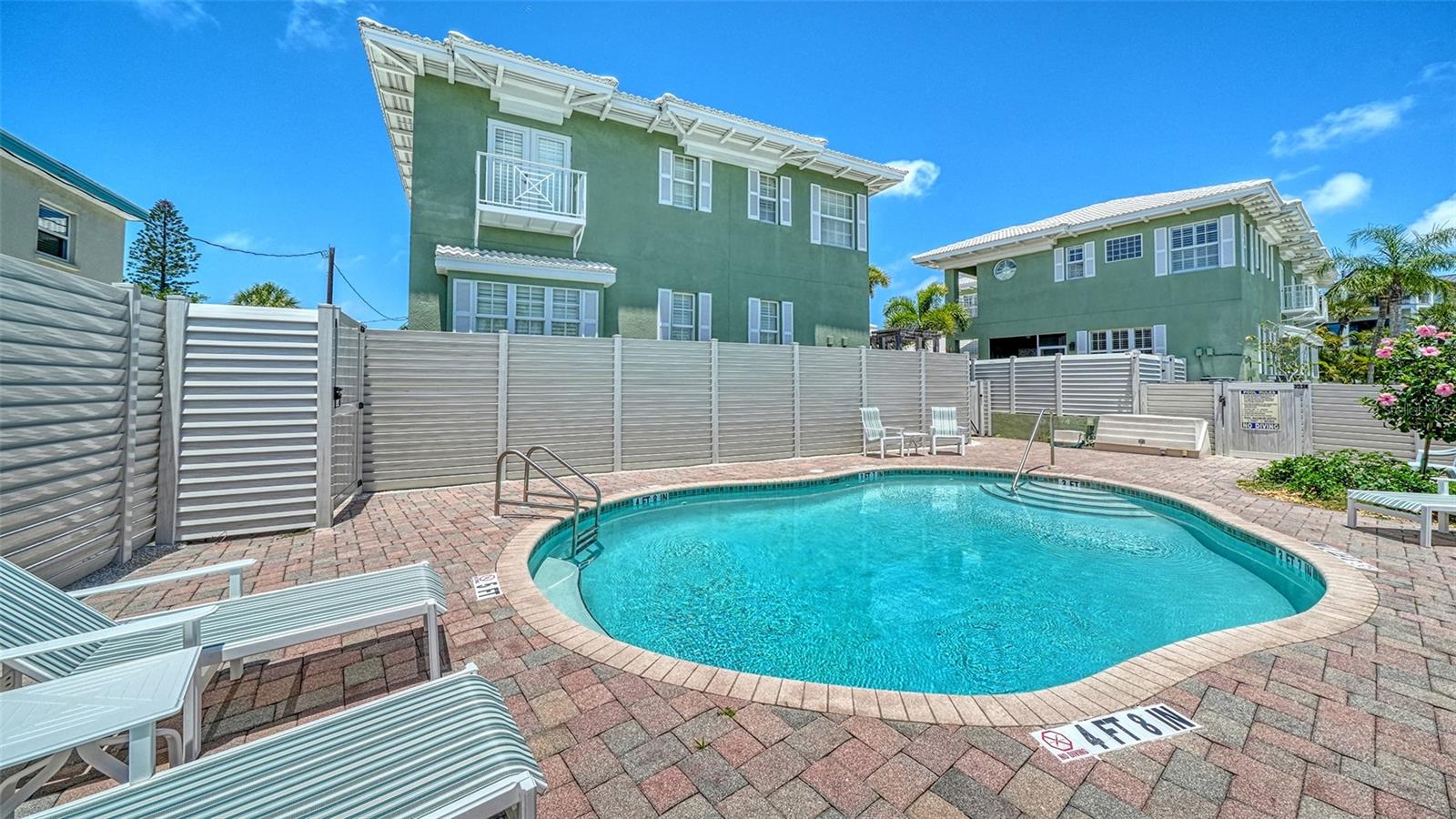 357 TIERRA MAR LN #5, SARASOTA, FL, 34242