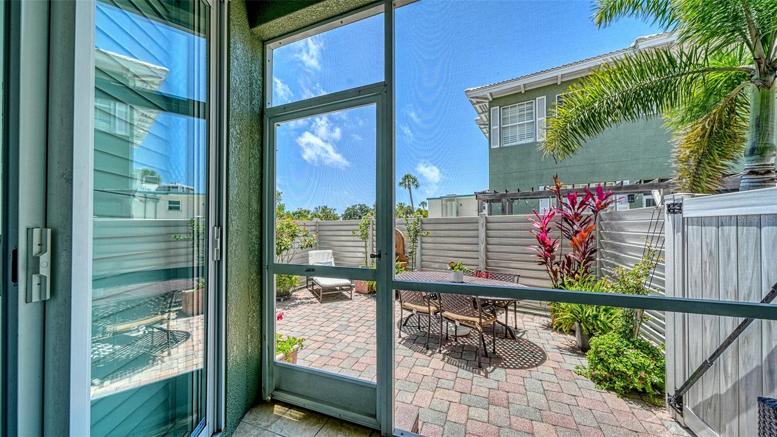 357 TIERRA MAR LN #5, SARASOTA, FL, 34242