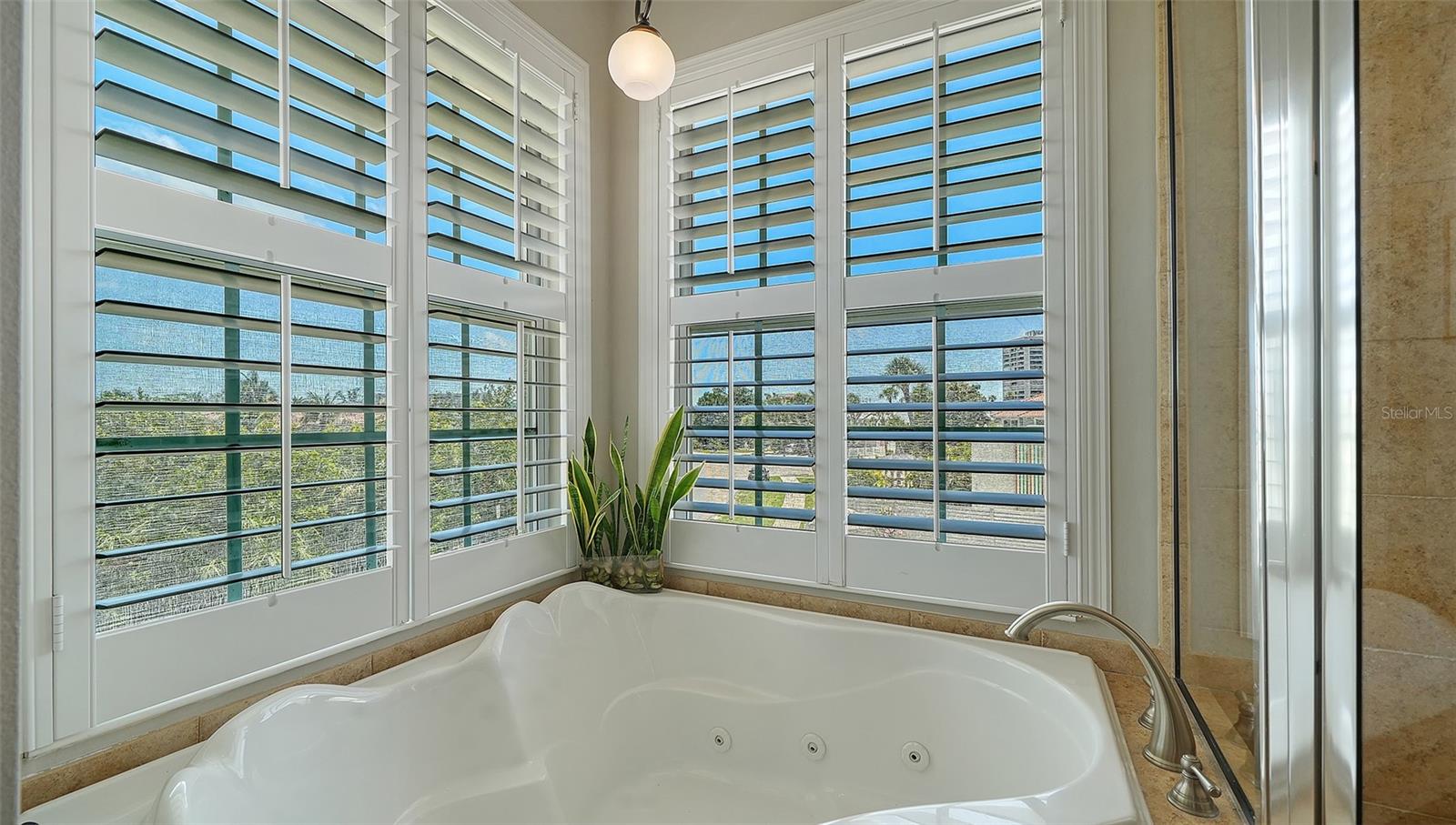 357 TIERRA MAR LN #5, SARASOTA, FL, 34242