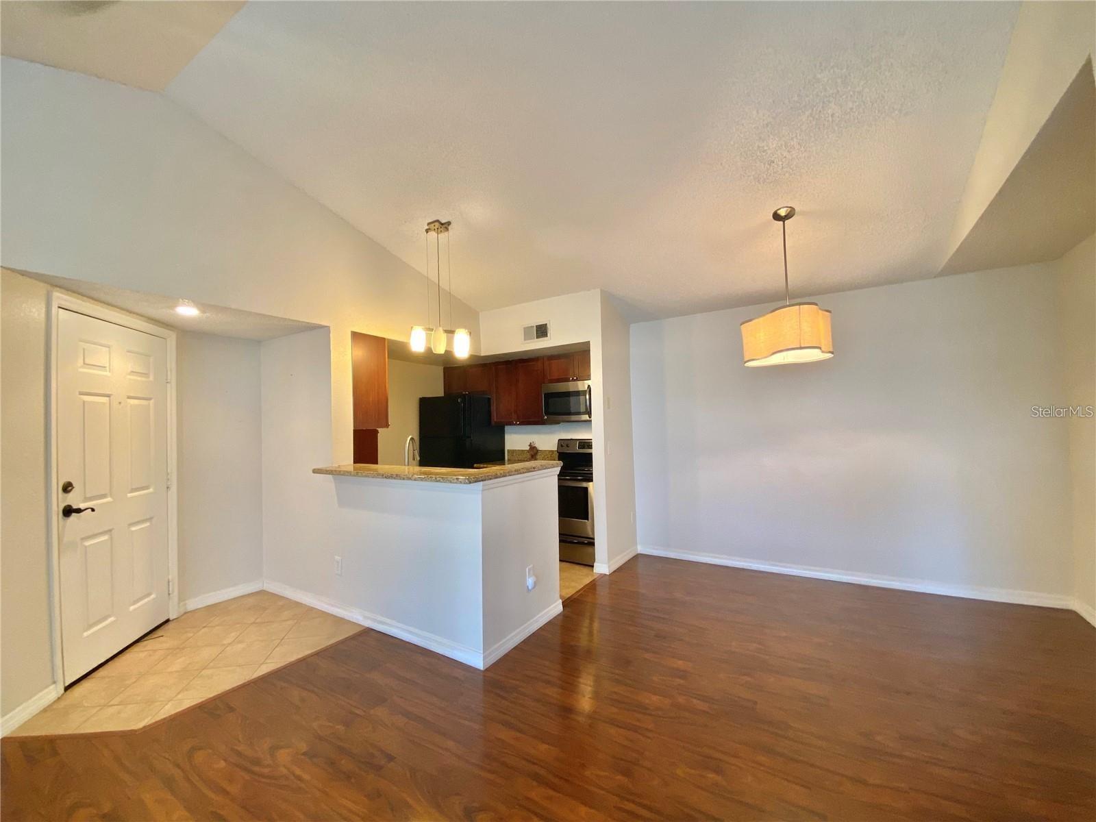 5144 CONROY RD #38, ORLANDO, FL, 32811