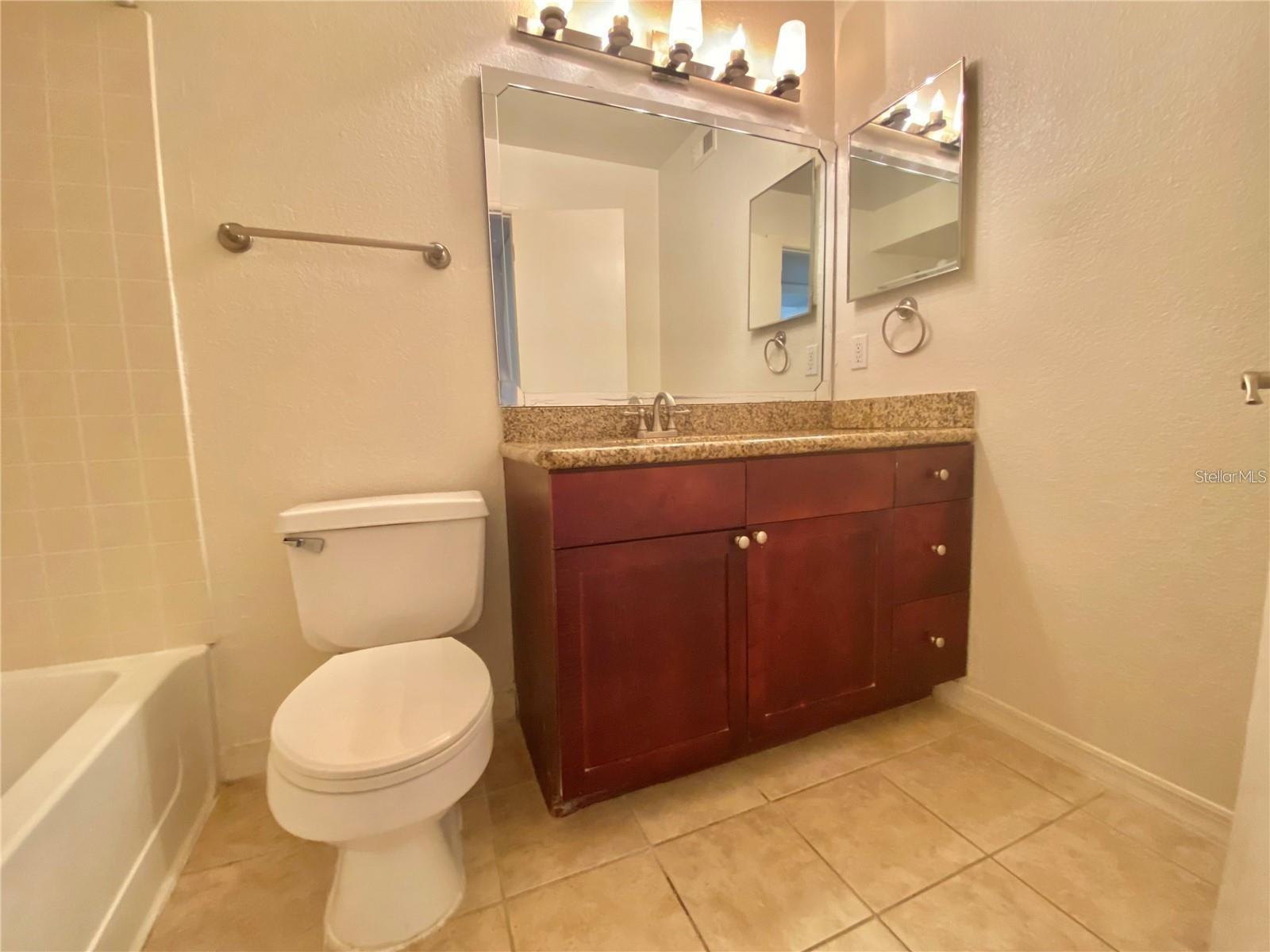 5144 CONROY RD #38, ORLANDO, FL, 32811