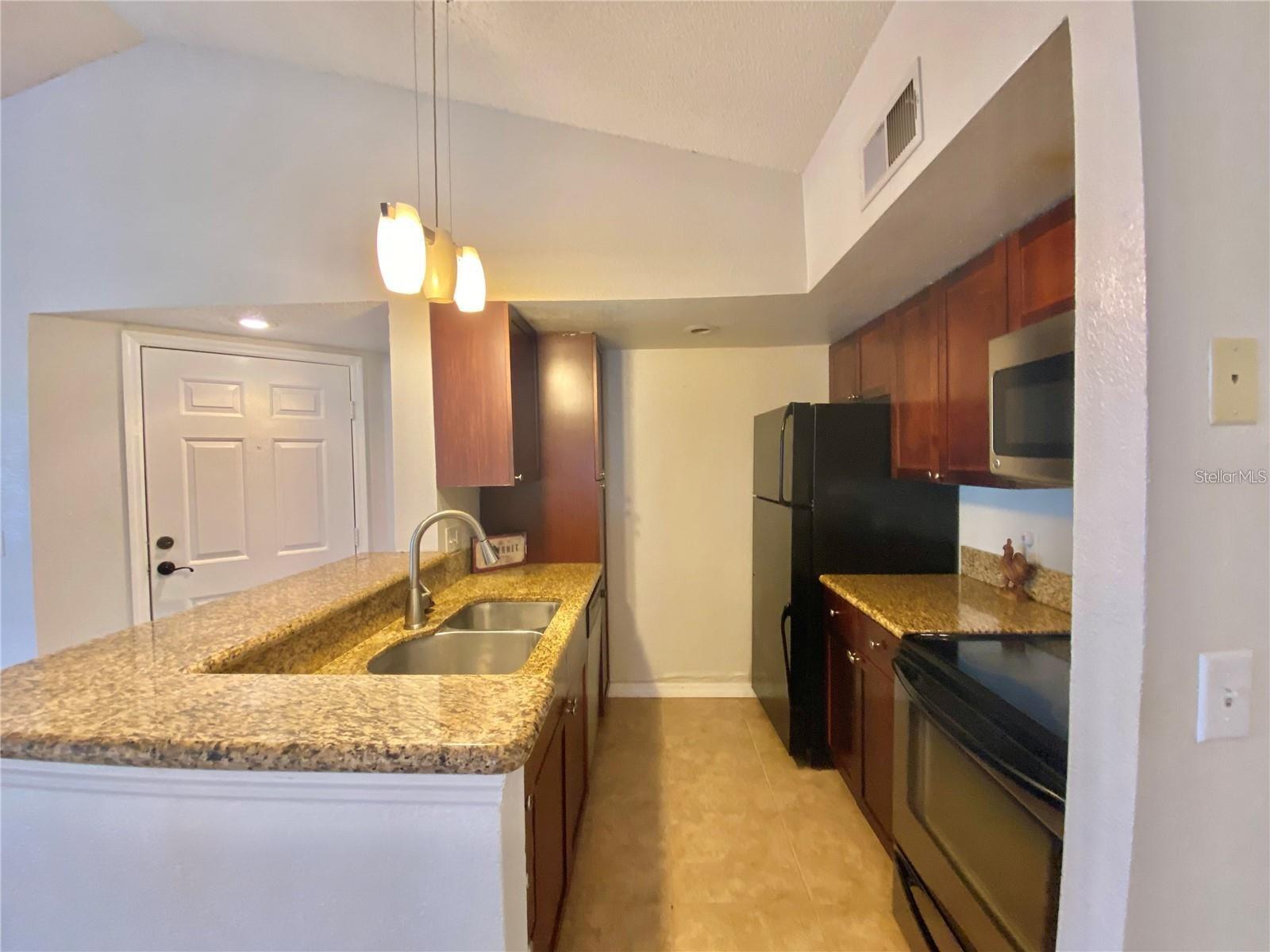 5144 CONROY RD #38, ORLANDO, FL, 32811
