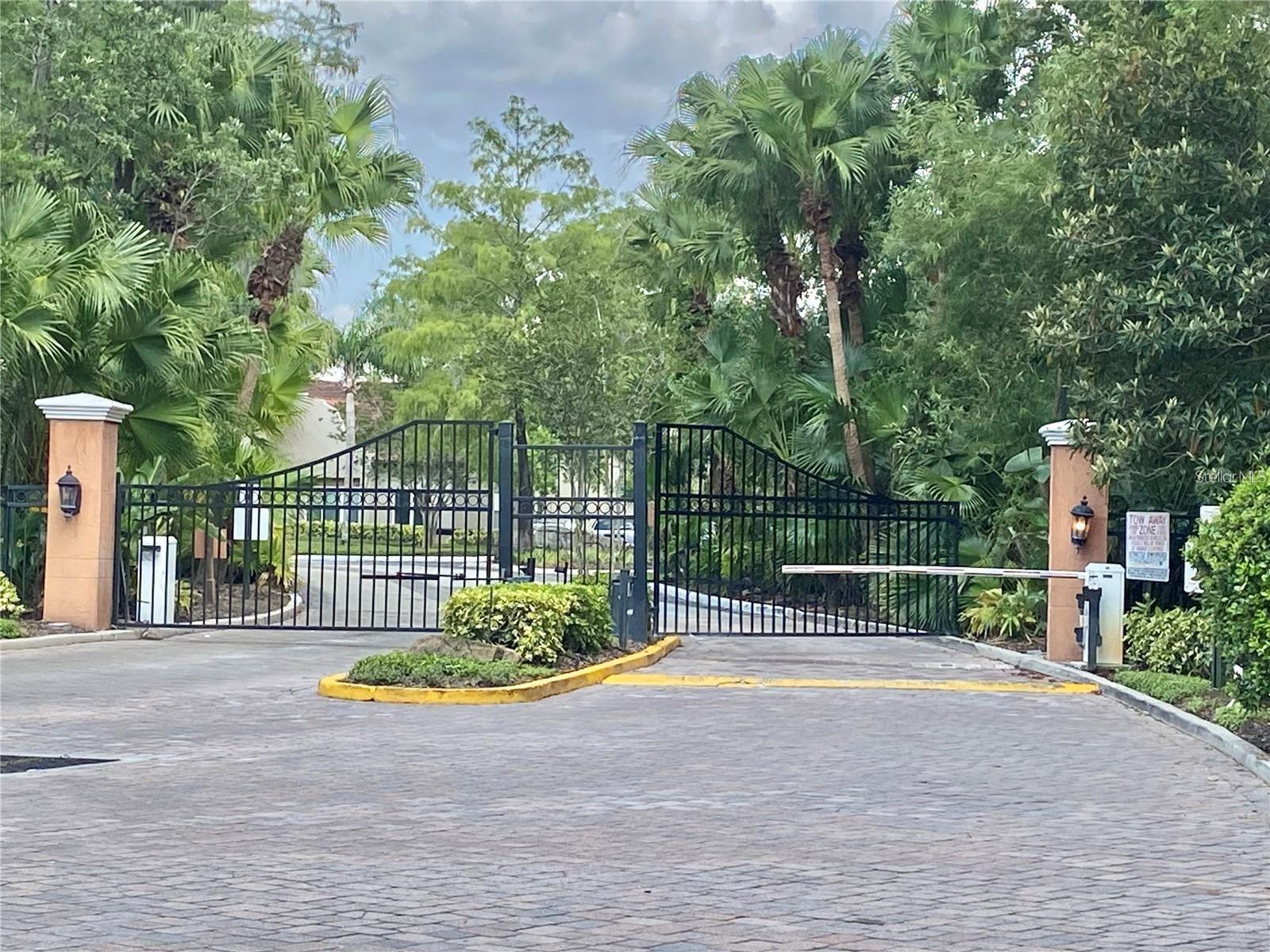 5144 CONROY RD #38, ORLANDO, FL, 32811
