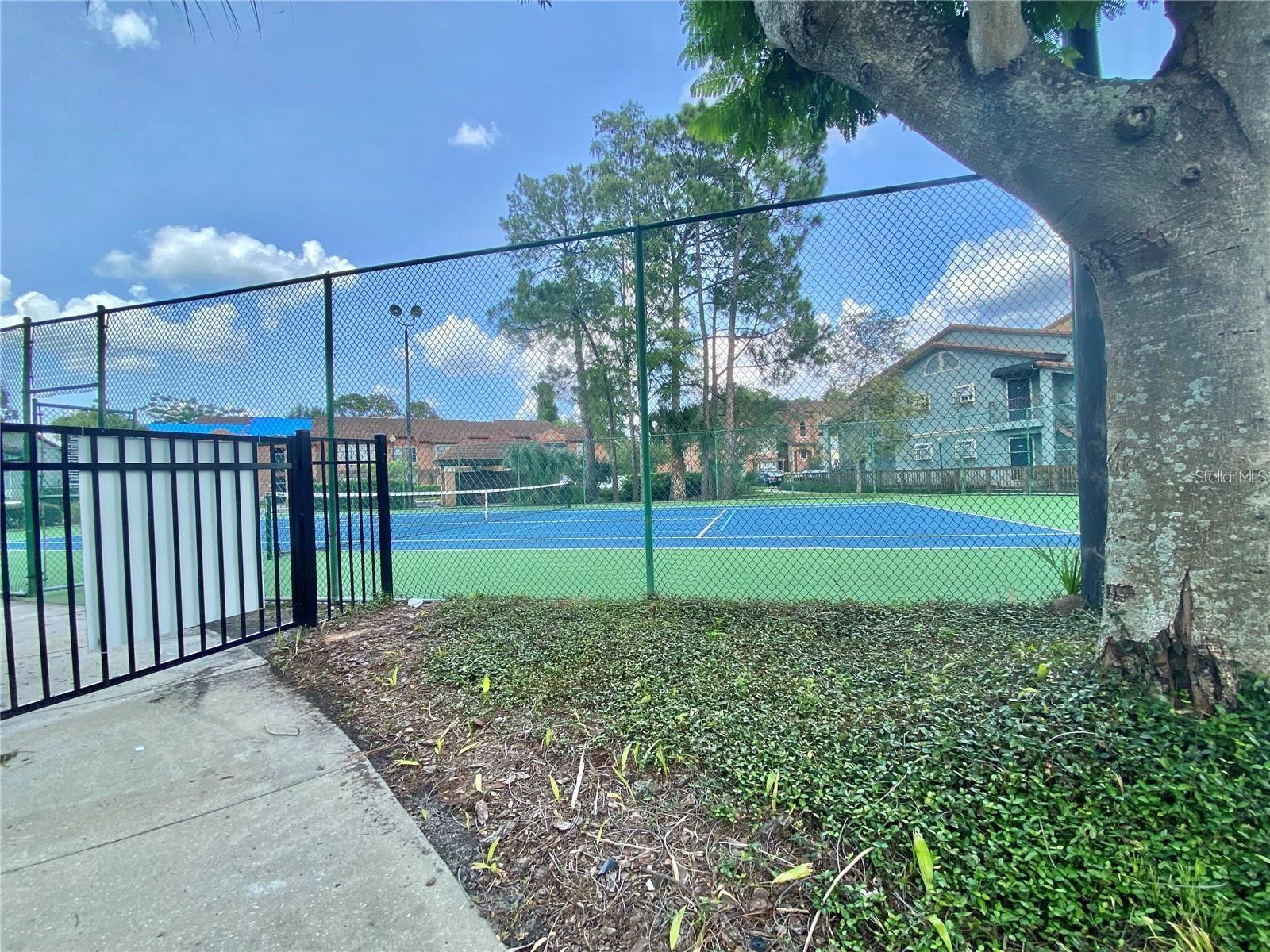 5144 CONROY RD #38, ORLANDO, FL, 32811
