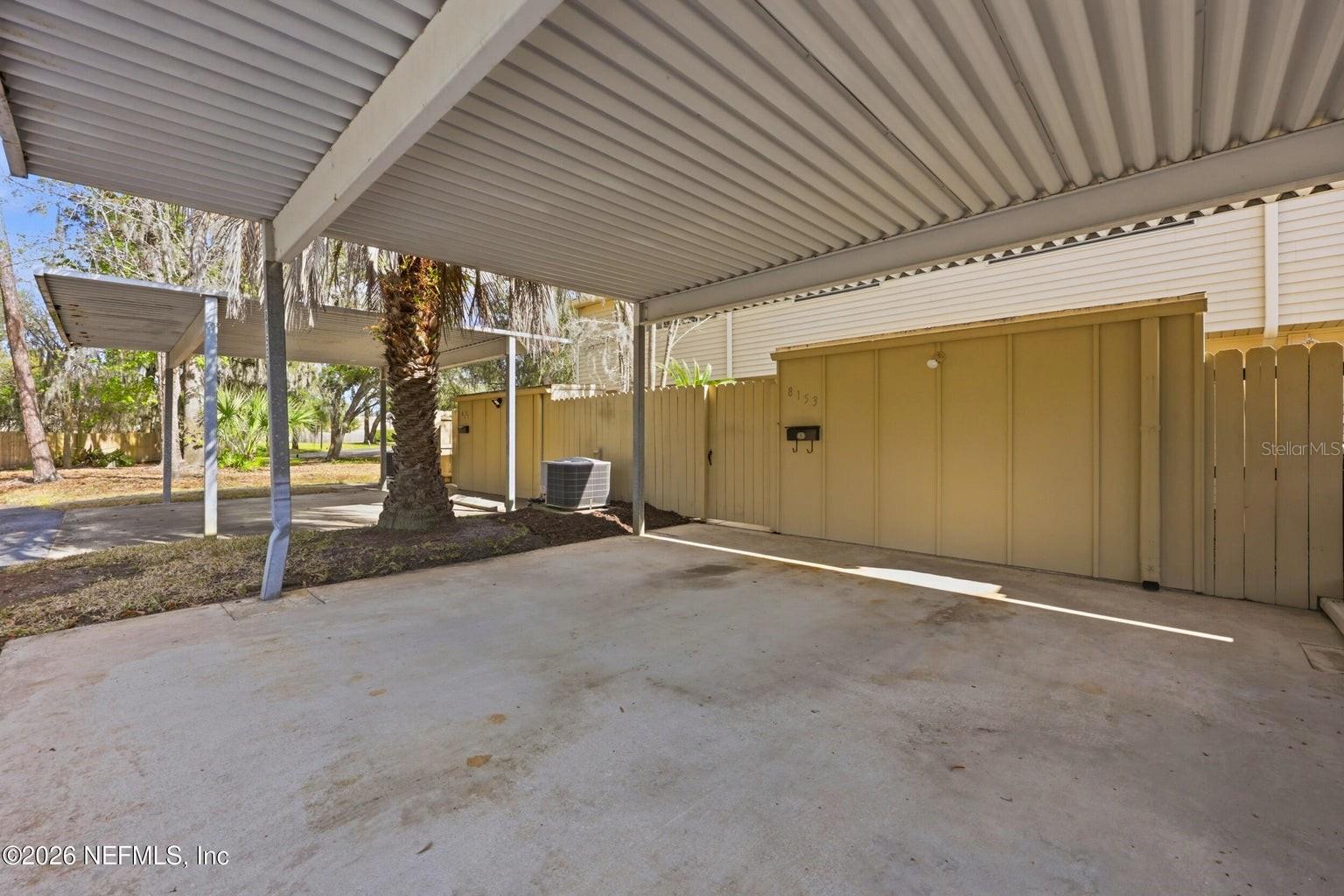8153 SUTTON PL N, JACKSONVILLE, FL, 32217