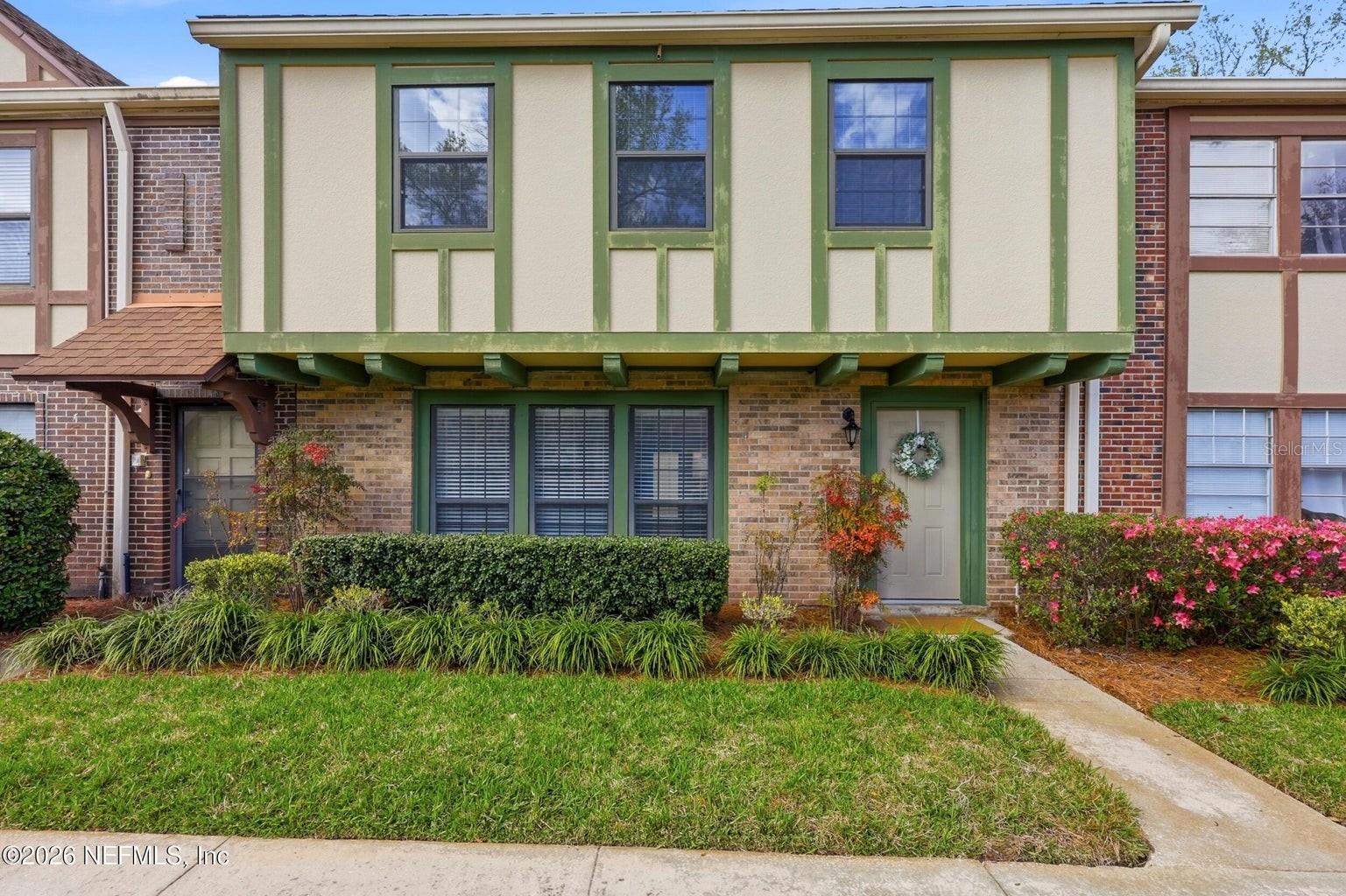 8153 SUTTON PL N, JACKSONVILLE, FL, 32217