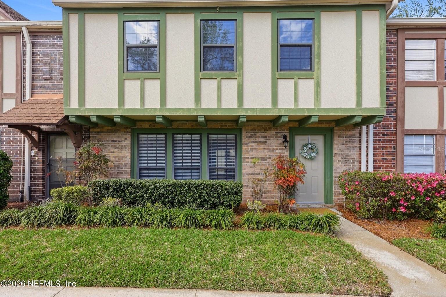 8153 SUTTON PL N, JACKSONVILLE, FL, 32217