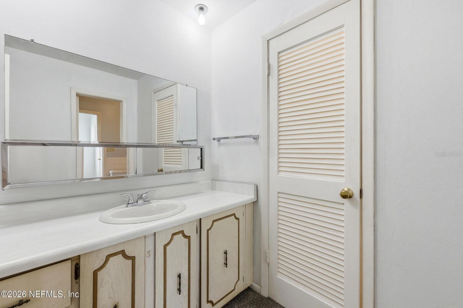 8153 SUTTON PL N, JACKSONVILLE, FL, 32217