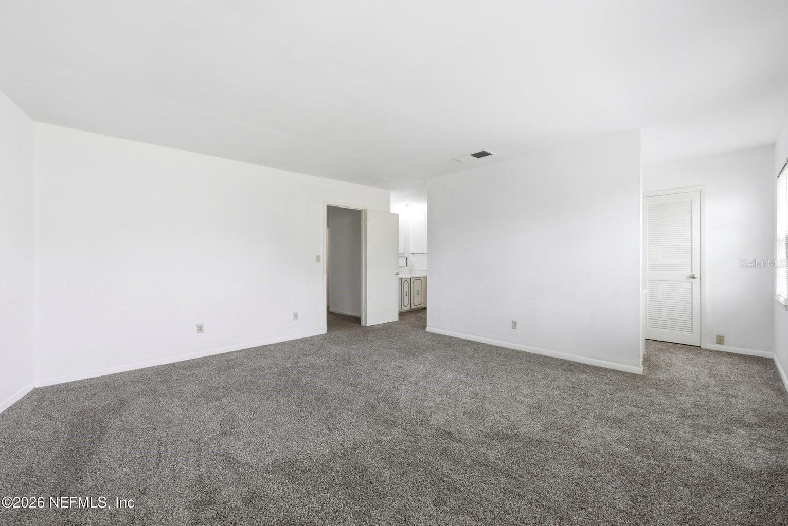 8153 SUTTON PL N, JACKSONVILLE, FL, 32217