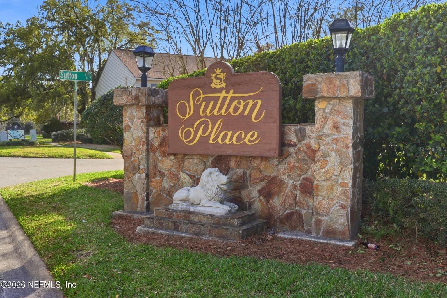 8153 SUTTON PL N, JACKSONVILLE, FL, 32217
