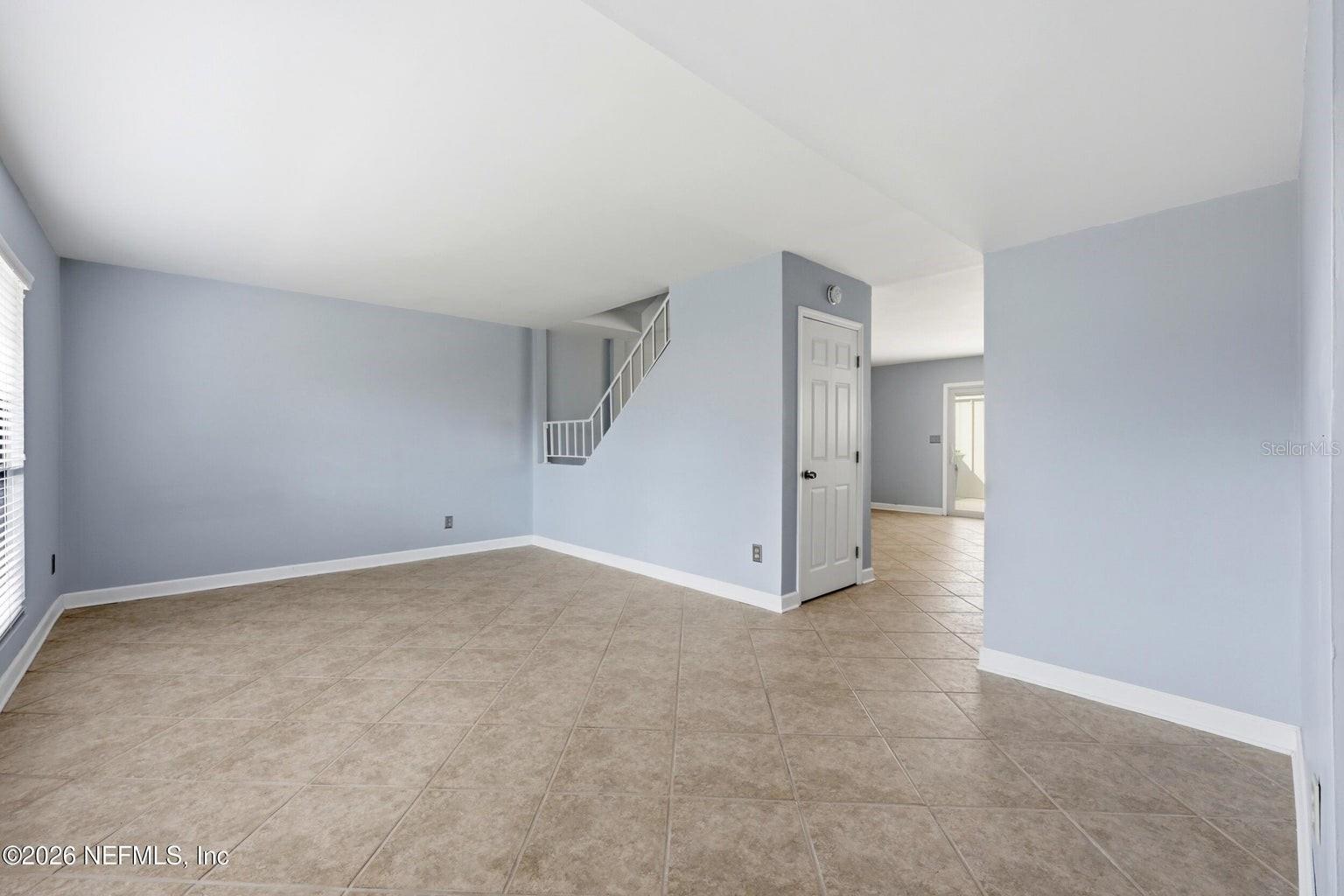 8153 SUTTON PL N, JACKSONVILLE, FL, 32217