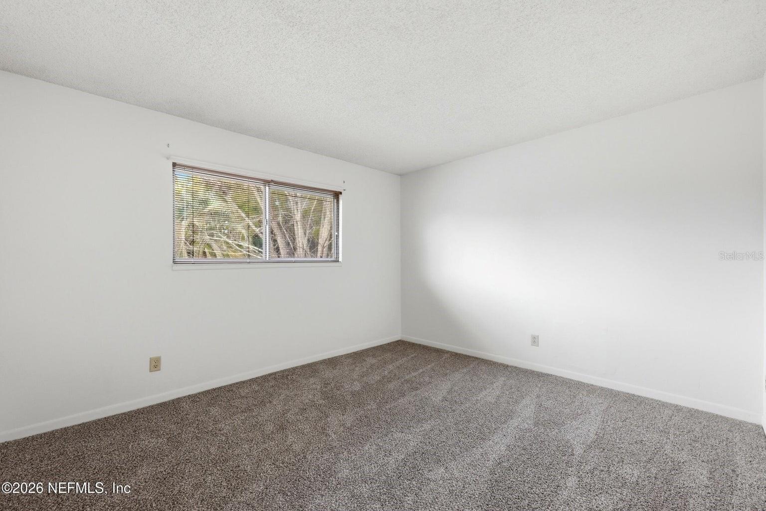 8153 SUTTON PL N, JACKSONVILLE, FL, 32217