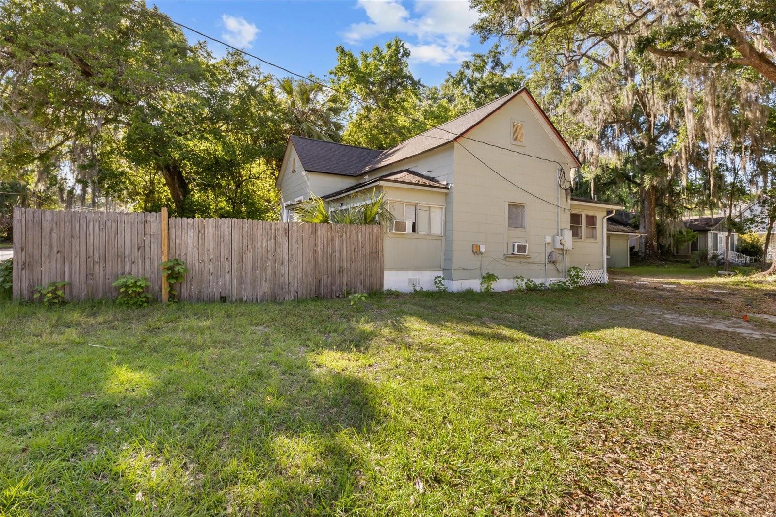 829 NE 3RD ST, OCALA, FL, 34470