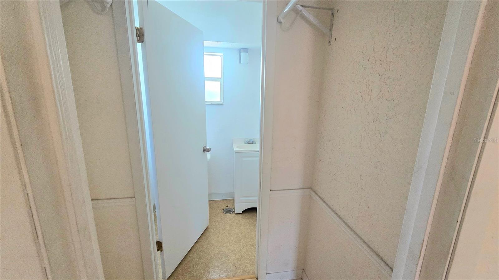 530 US-41-BYP #20-21B, VENICE, FL, 34285