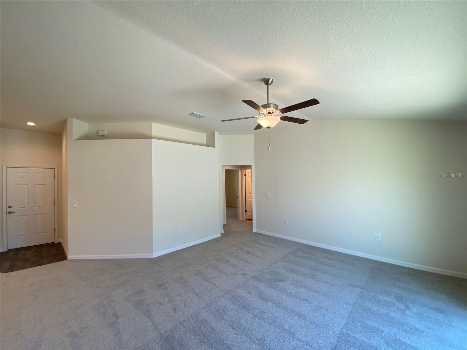 8190 N WAKEFIELD DR, CITRUS SPRINGS, FL, 34434
