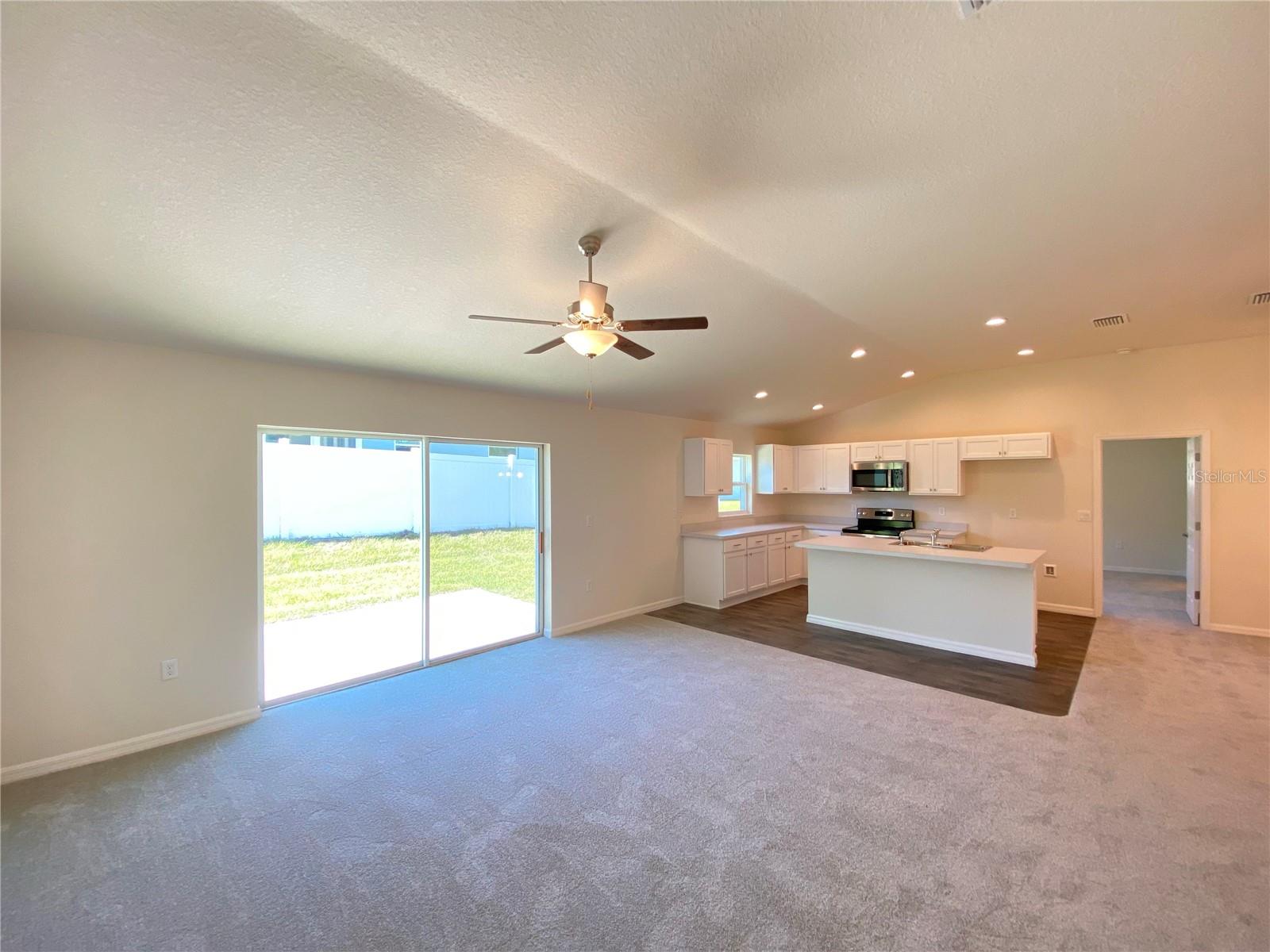 8190 N WAKEFIELD DR, CITRUS SPRINGS, FL, 34434