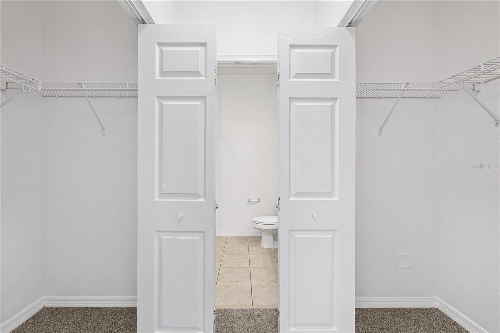 2442 GRAND CENTRAL PKWY #2, ORLANDO, FL, 32839