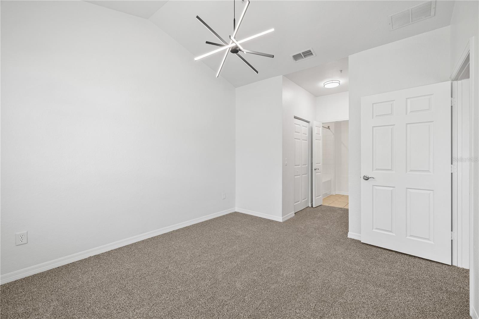 2442 GRAND CENTRAL PKWY #2, ORLANDO, FL, 32839