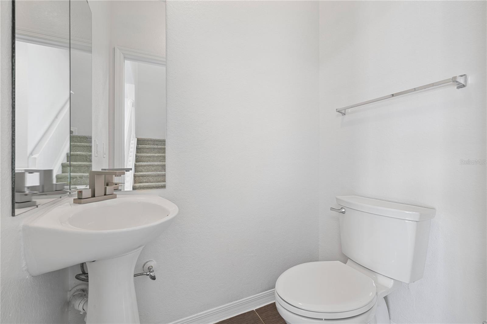 2442 GRAND CENTRAL PKWY #2, ORLANDO, FL, 32839