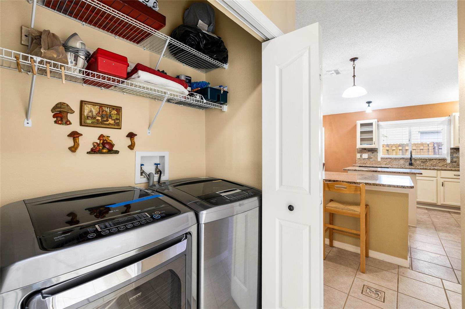 5606 PADDOCK TRAIL DR, TAMPA, FL, 33624