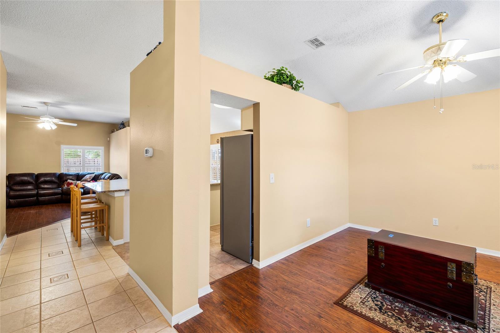 5606 PADDOCK TRAIL DR, TAMPA, FL, 33624