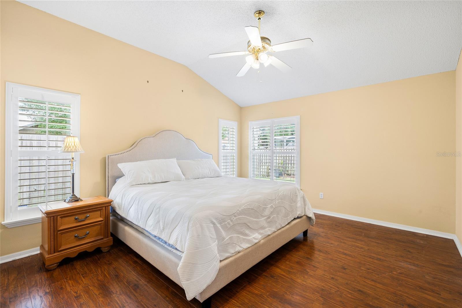 5606 PADDOCK TRAIL DR, TAMPA, FL, 33624