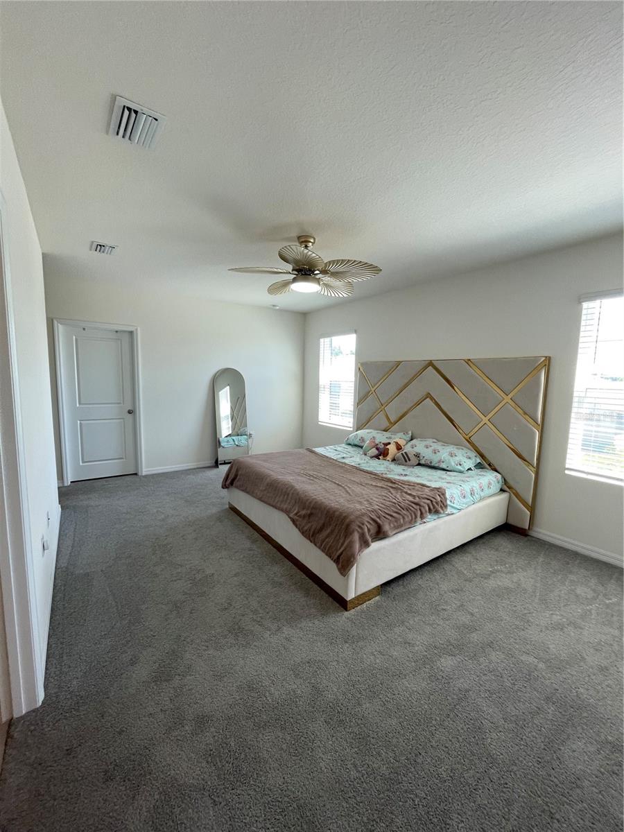 2927 COMMON FIG RUN, WESLEY CHAPEL, FL, 33543