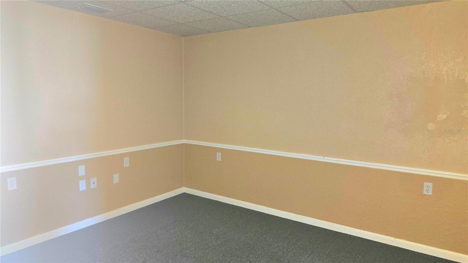 530 US-41-BYP #17B, VENICE, FL, 34285