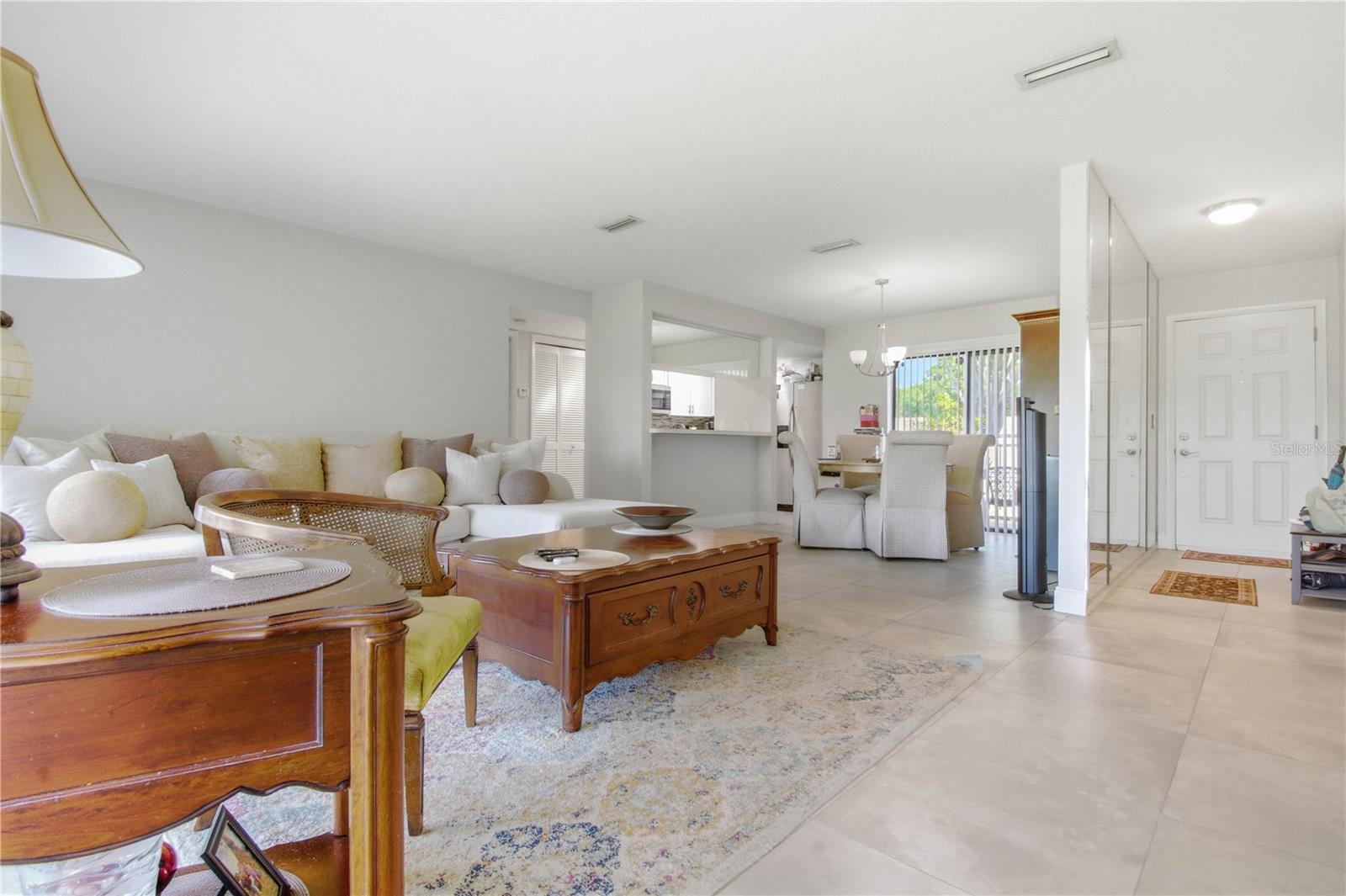 260 MICHAELS CIR, OLDSMAR, FL, 34677