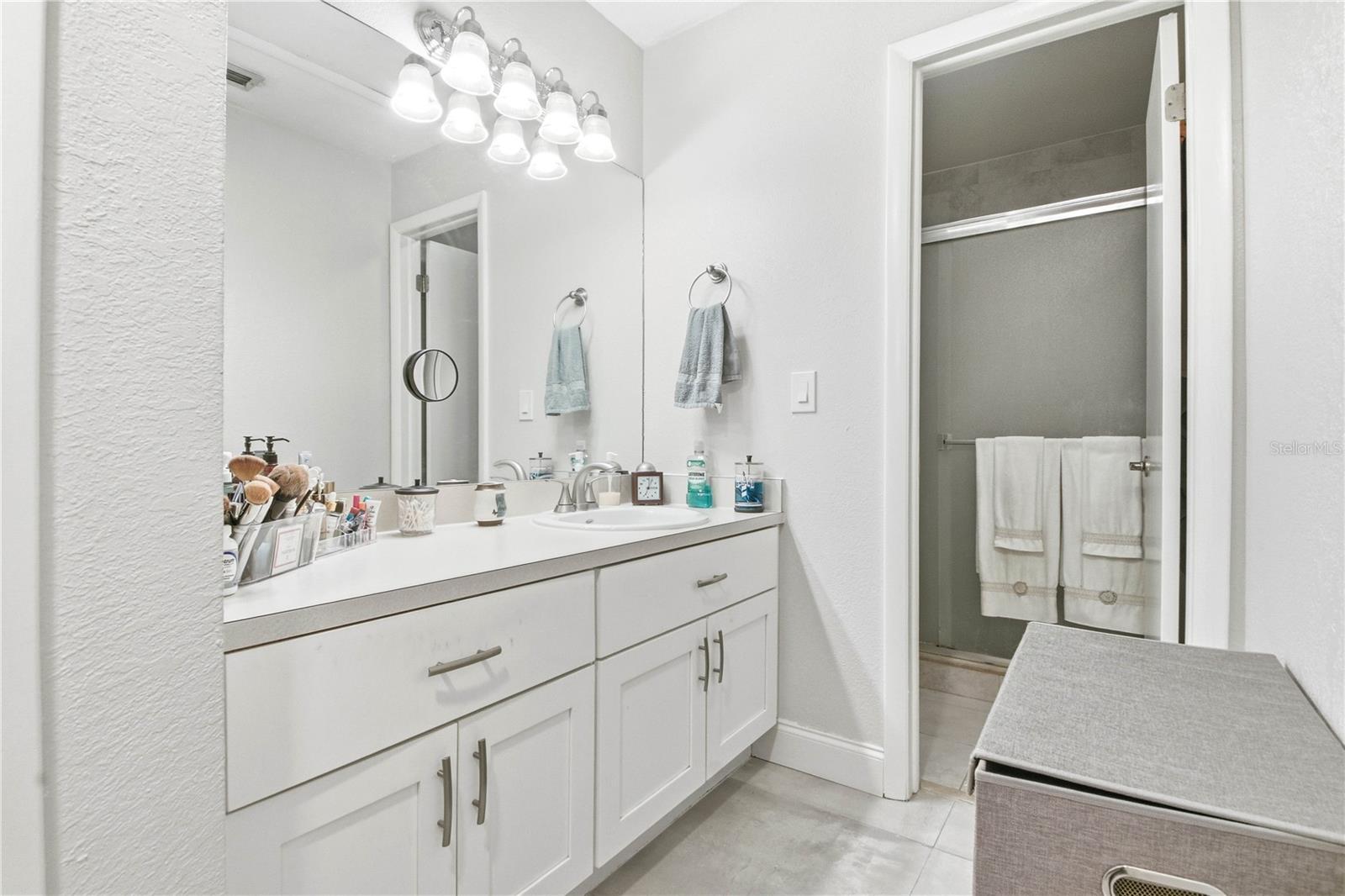 260 MICHAELS CIR, OLDSMAR, FL, 34677
