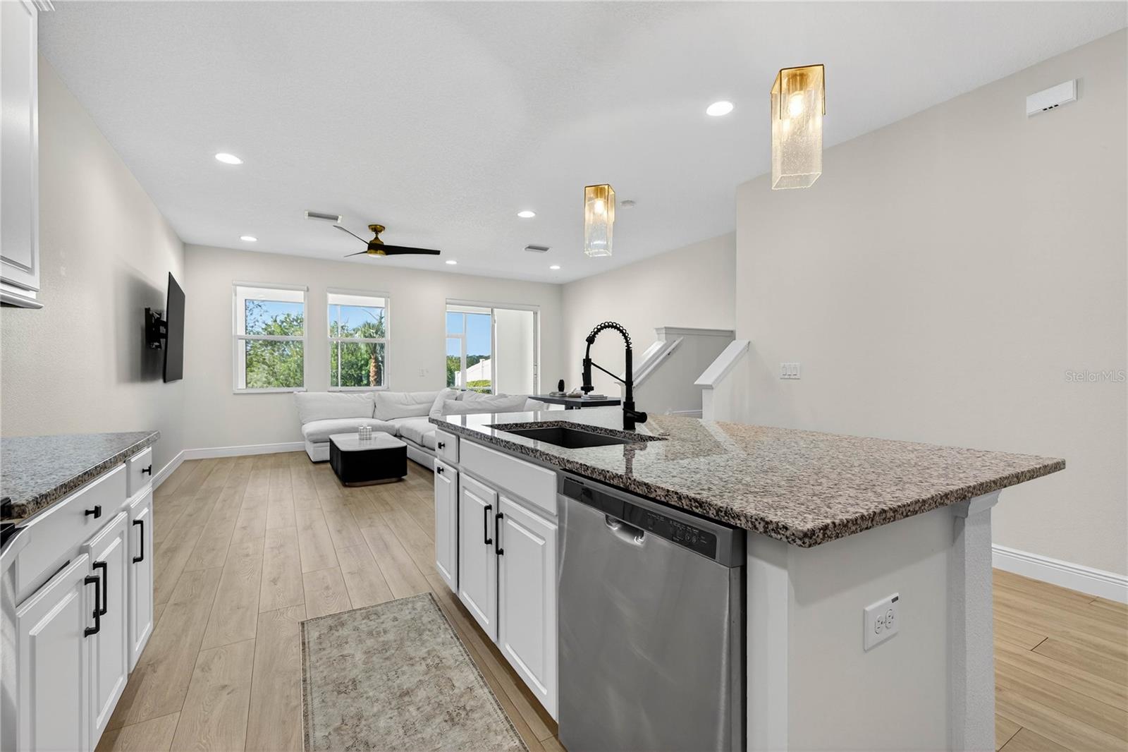 8128 MUDDY PINES PL, TAMPA, FL, 33635