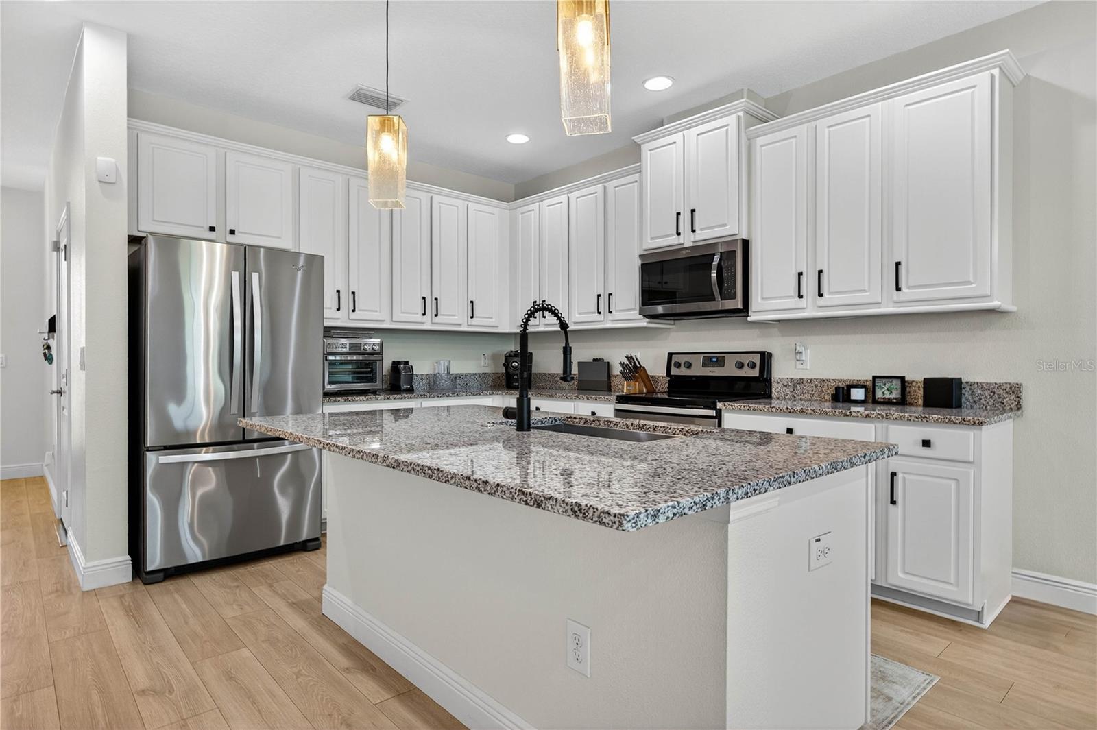 8128 MUDDY PINES PL, TAMPA, FL, 33635