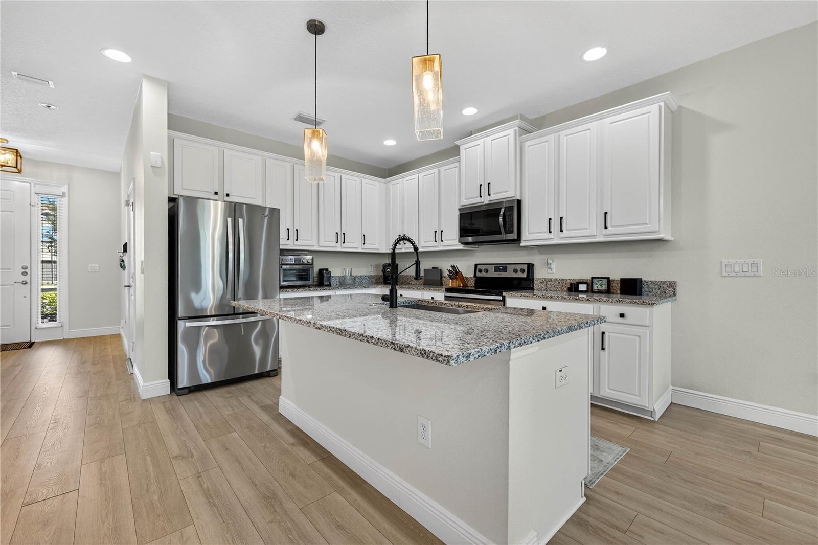 8128 MUDDY PINES PL, TAMPA, FL, 33635