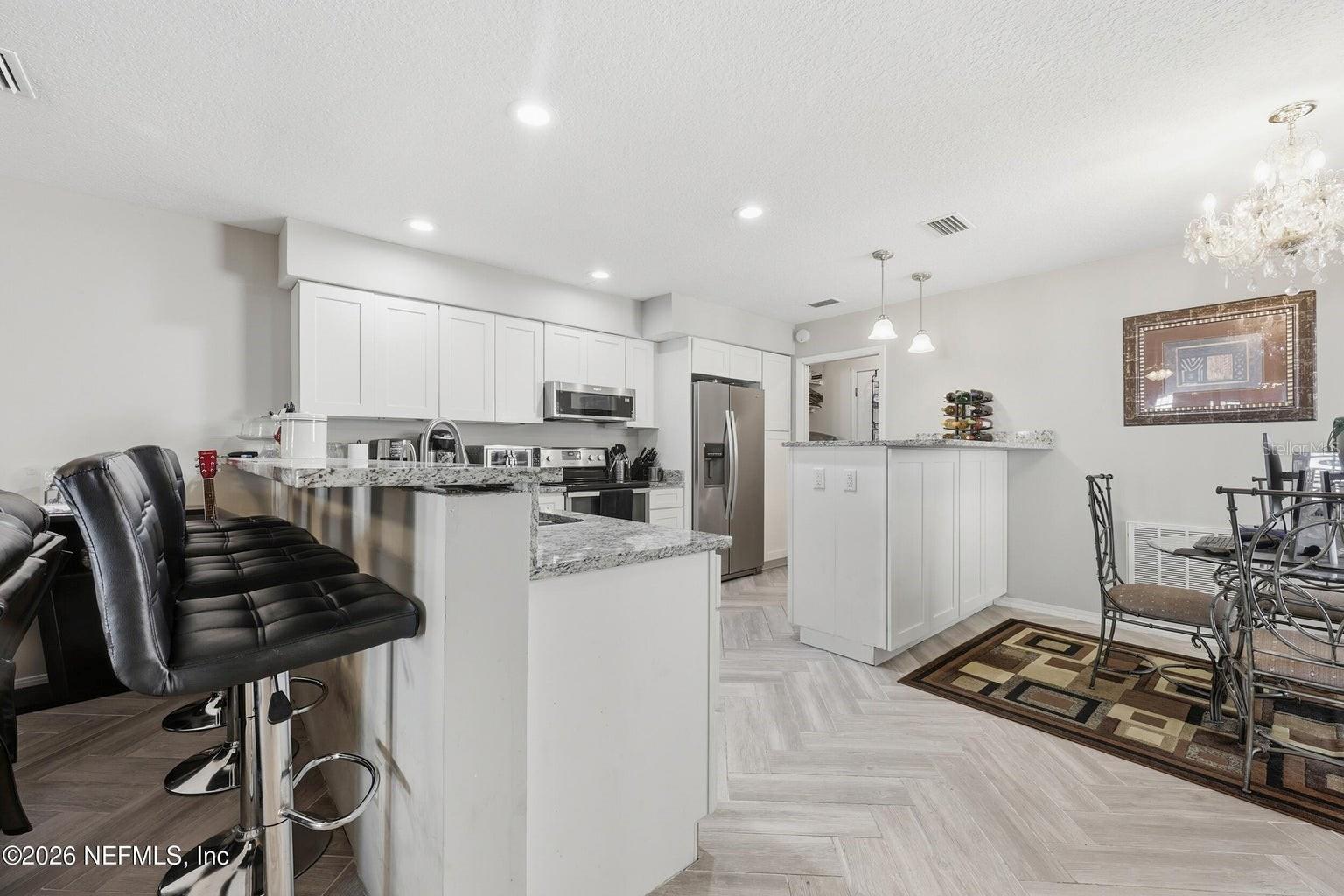 10155 BROOKWOOD FOREST BLVD, JACKSONVILLE, FL, 32225