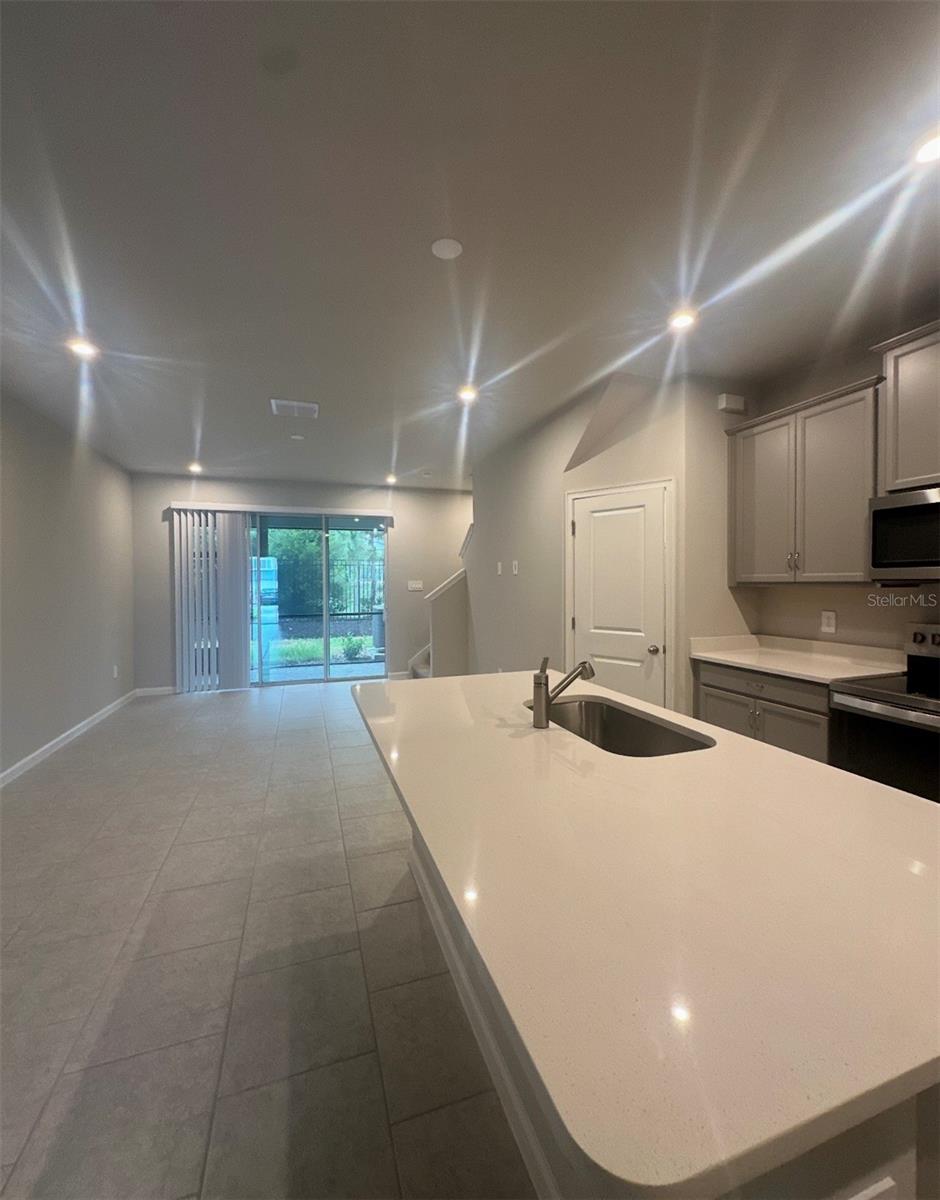 1138 CREEK VALLEY CT, BRANDON, FL, 33511