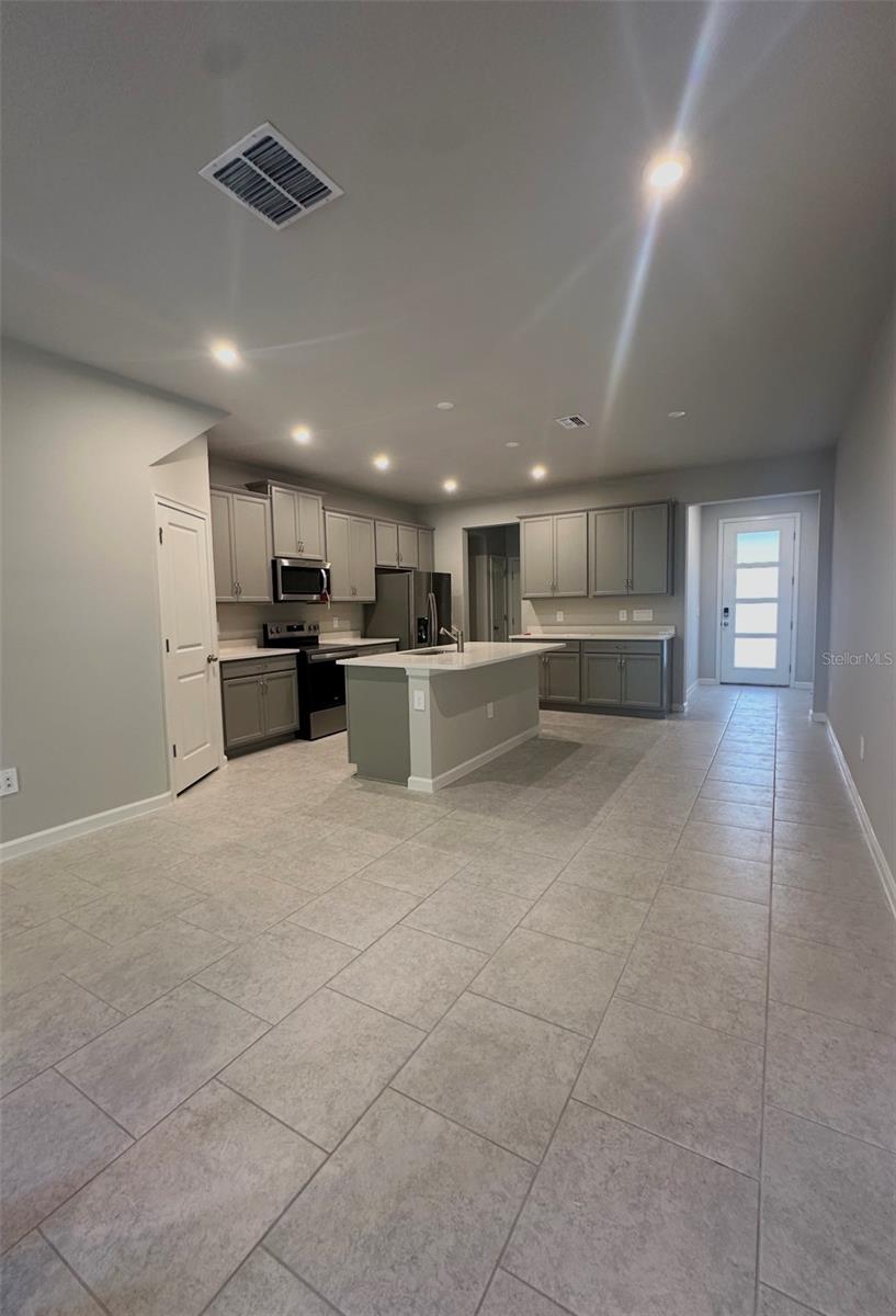 1138 CREEK VALLEY CT, BRANDON, FL, 33511
