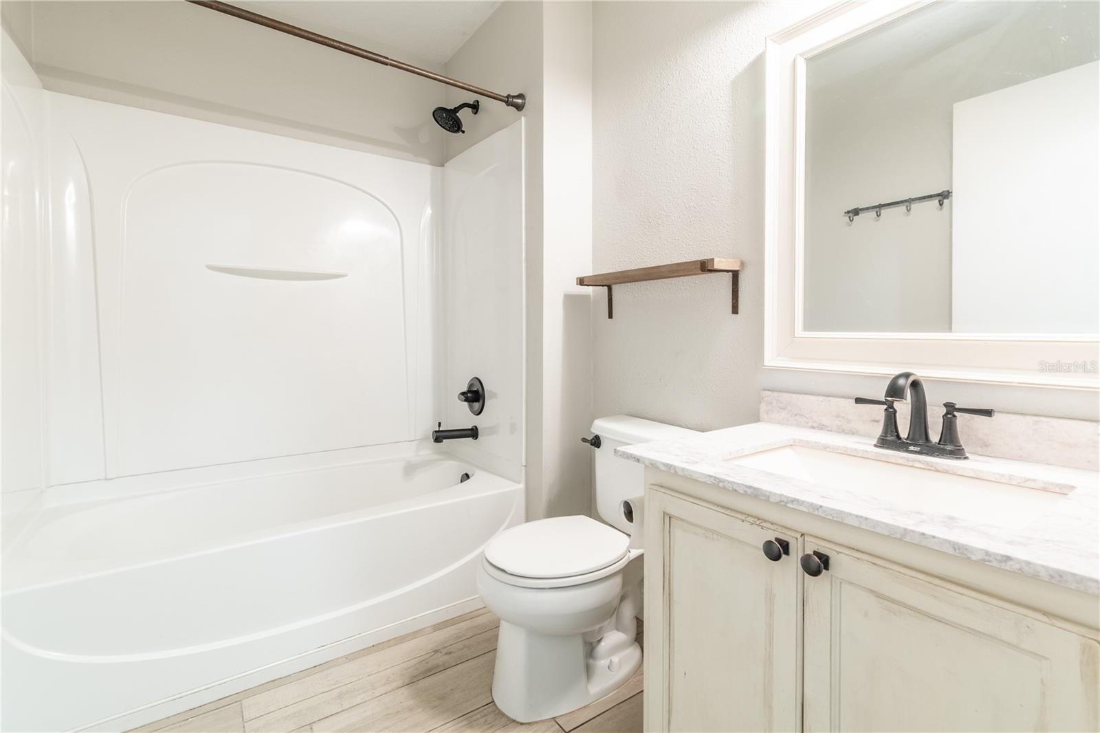 5049 GANDROSS LN, MOUNT DORA, FL, 32757